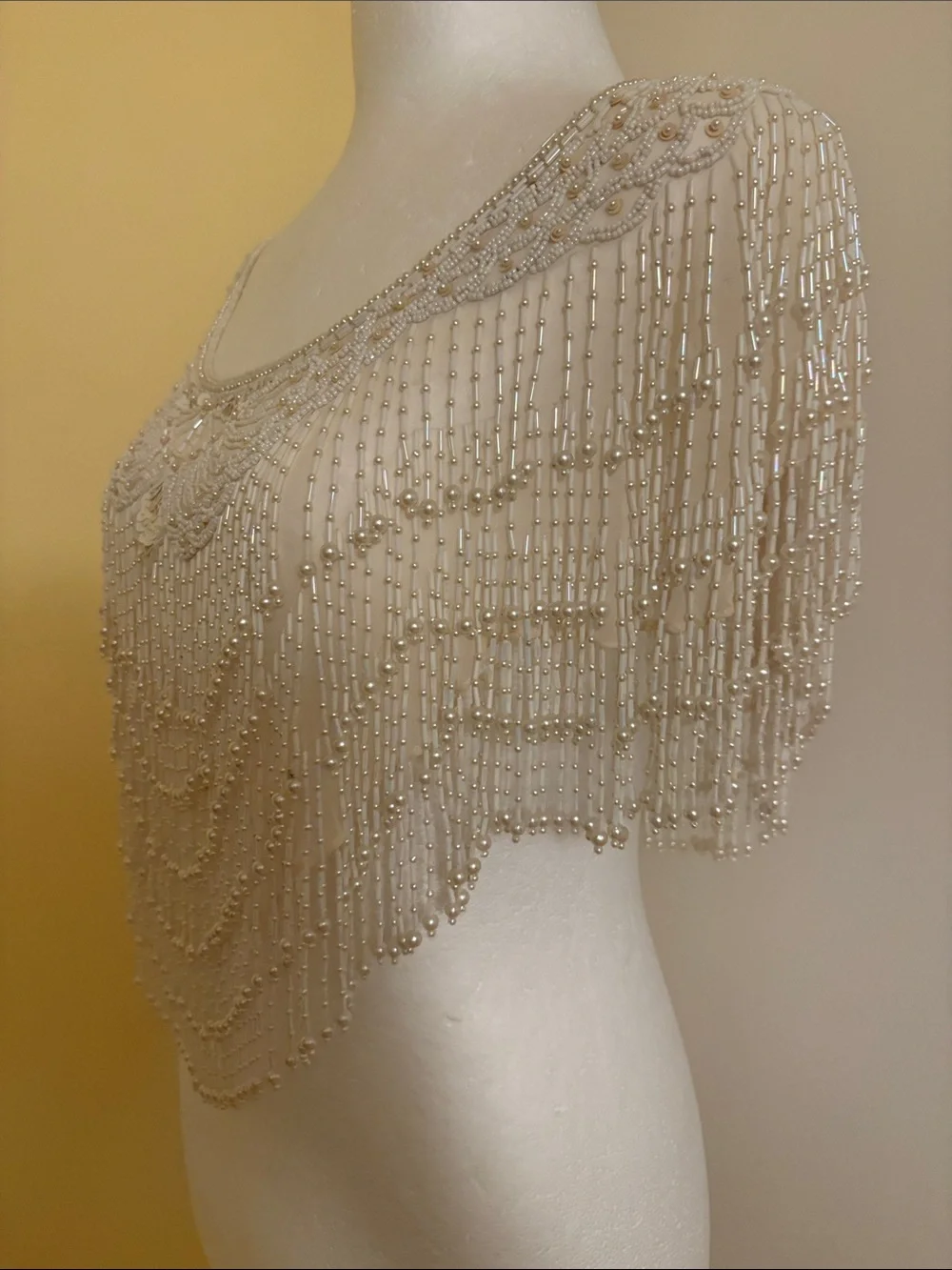 Contessa Vintage Ivory Beaded Capelet